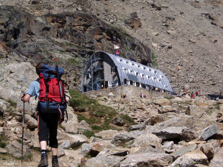 rriving at the Vittorio Emanuele hut (2714 m)