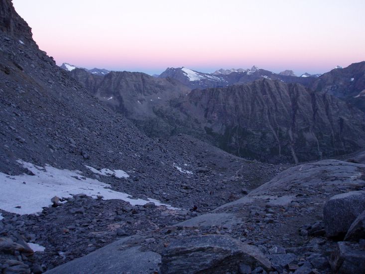 Setting off for the ascension of Gran Paradision